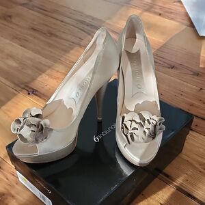 Boutique 9 Champagne Peep-Toe Heels with Floral Detail
